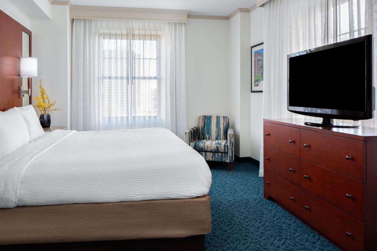 Hotel By Marriott Downtown/the Phelps Cincinnati